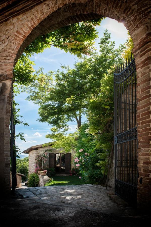 Casa Dei Lecci Daire Foligno Dış mekan fotoğraf