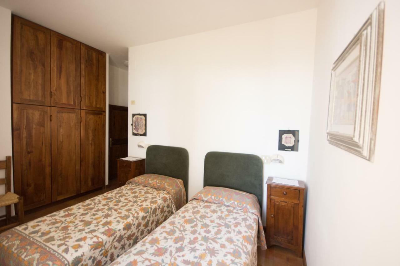 Casa Dei Lecci Daire Foligno Dış mekan fotoğraf